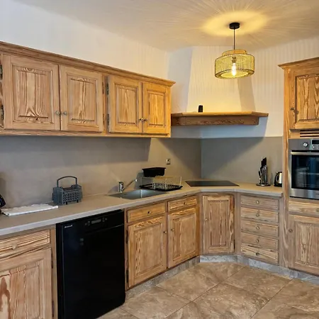 A 2 Pas De La * Olmeto (Corsica)