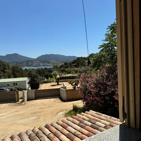 A 2 Pas De La Olmeto (Corsica)