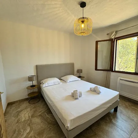 A 2 Pas De La Lägenhet Olmeto (Corsica)