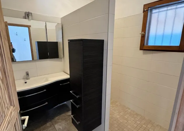 A 2 Pas De La 公寓 奥尔梅托